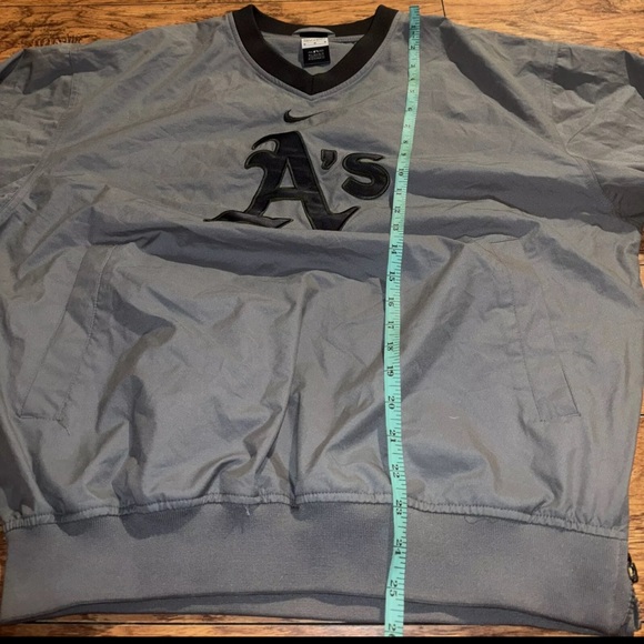 Nike Vintage MLB Oakland A's Athletics Center Swoosh Pullover Windbreaker Sz Med - Picture 6 of 9